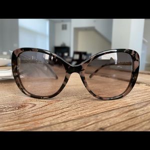 Brand New Burberry Mauve Tortoise Sunglasses